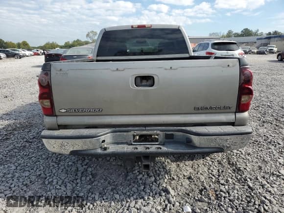 ✅ 2003 Chevrolet Silverado 1500 LS • VIN: 2GCEC19T231221530 • Лот: 74292444. Опубликован ранее на Copart с пробегом Не указан. Бесплатный доступ к архиву аукционных продаж из США и подробный отчёт об истории автомобиля на DreamBid. Изображение 6.