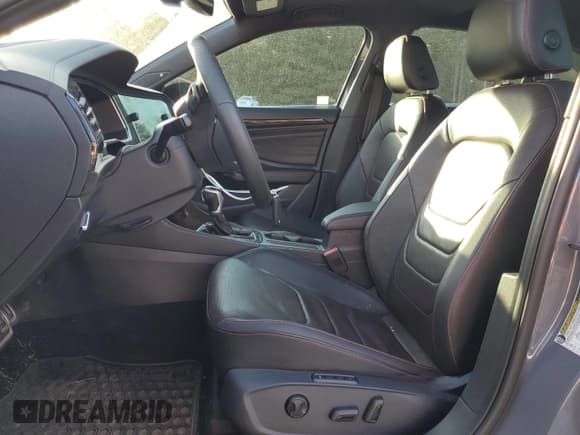 ✅ 2022 Volkswagen Jetta Autobahn • VIN: 3VW2T7BU1NM003290 • Lot: 85561535. Listed on Copart with 1,249 mi. Free auction sales archive from the USA and detailed vehicle history report at DreamBid. Image 7.