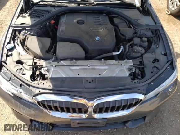 2019 BMW 3 Series 330i xDrive z VIN 3MW5R7J57K8B03257, wystawiony jako Copart lot #66535744 z przebiegiem 69 528 mil mil oraz Szkoda całkowita • Salvage title. Historia ofert i sprzedaży dostępna na DreamBid. Obrazek 11.