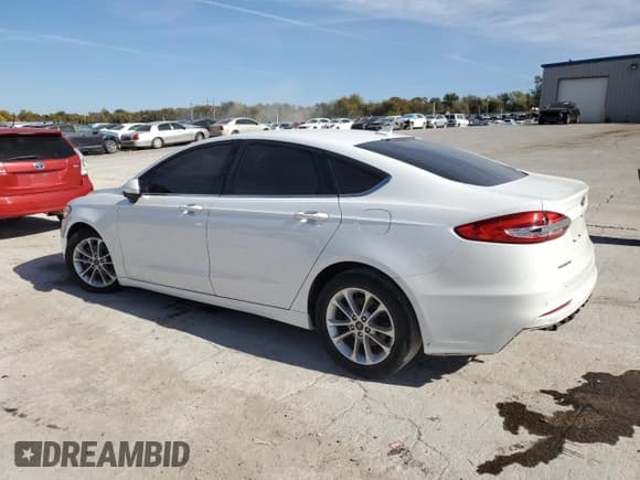 ✅ 2020 Ford Fusion SE • VIN: 3FA6P0H73LR129433 • Lot: 91568645. Listed on Copart with 129,031 mi. Free auction sales archive from the USA and detailed vehicle history report at DreamBid. Image 2.