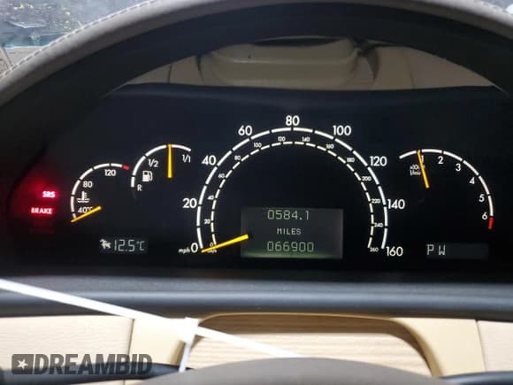 ✅ 2000 Mercedes-Benz CL 500/600 • VIN: WDBPJ75J5YA002286 • Lot: 57941605. Listed on Copart with 66,900 mi. Free auction sales archive from the USA and detailed vehicle history report at DreamBid. Image 9.