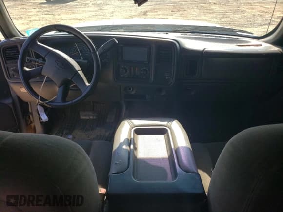 ✅ 2007 Chevrolet Silverado 2500HD LT2 • VIN: 1GCHK29D17E136598 • Lot: 51532615. Listed on Copart with 349,023 mi. Free auction sales archive from the USA and detailed vehicle history report at DreamBid. Image 8.