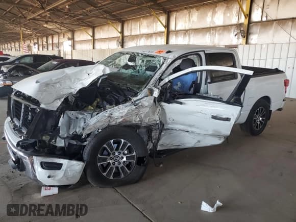 ✅ 2020 Nissan Titan SV • VIN: 1N6AA1EF7LN501251 • Лот: 64177615. Опубликован ранее на Copart с пробегом 35 367 миль. Бесплатный доступ к архиву аукционных продаж из США и подробный отчёт об истории автомобиля на DreamBid. Изображение 1.