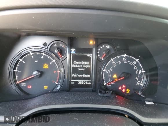 ✅ 2024 Toyota 4Runner SR5 Premium • VIN: JTENU5JR8R6229598 • Лот: 80781665. Опубликован ранее на Copart с пробегом 35 304 миль. Бесплатный доступ к архиву аукционных продаж из США и подробный отчёт об истории автомобиля на DreamBid. Изображение 9.