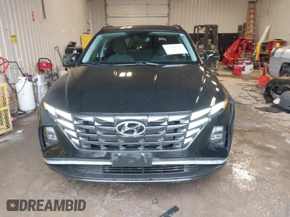 ✅ 2022 Hyundai Tucson Preferred • VIN: KM8JBCAE4NU033735 • Lot: 41696707. Wystawiony na IAAI z przebiegiem 32 177 mil. Bezpłatny archiwum sprzedaży aukcyjnych z USA i szczegółowy raport historii pojazdu na DreamBid. Zdjęcie 13.