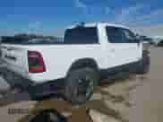 2020 Ram 1500 Rebel с VIN 1C6RRELT5LN302544, выставлен на аукционе IAAI как лот 41702948 с пробегом 56 932 миль миль и . История ставок и продаж доступна на DreamBid. Изображение 4.