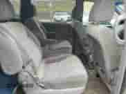 2009 Toyota Sienna LE z VIN 5TDZK23C79S272185, wystawiony jako Copart lot #90288145 z przebiegiem 272 534 mil mil oraz Czysty tytuł • Clean title. Historia ofert i sprzedaży dostępna na DreamBid. Obrazek 11.