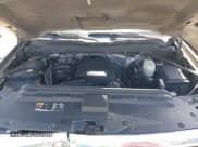 ✅ 2015 Chevrolet Silverado 2500HD LT • VIN: 1GC1KVEG5FF557414 • Lot: 41735823. Wystawiony na IAAI z przebiegiem 271 919 mil. Bezpłatny archiwum sprzedaży aukcyjnych z USA i szczegółowy raport historii pojazdu na DreamBid. Zdjęcie 10.