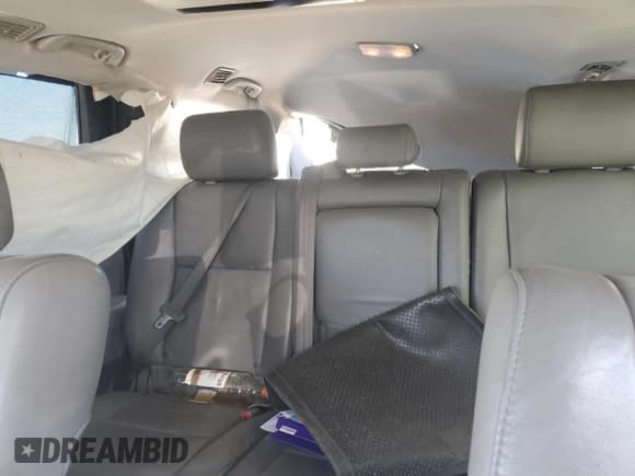 ✅ 2012 Toyota Sequoia Limited • VIN: 5TDJY5G1XCS065321 • Лот: 71039115. Опубликован ранее на Copart с пробегом Не указан. Бесплатный доступ к архиву аукционных продаж из США и подробный отчёт об истории автомобиля на DreamBid. Изображение 10.