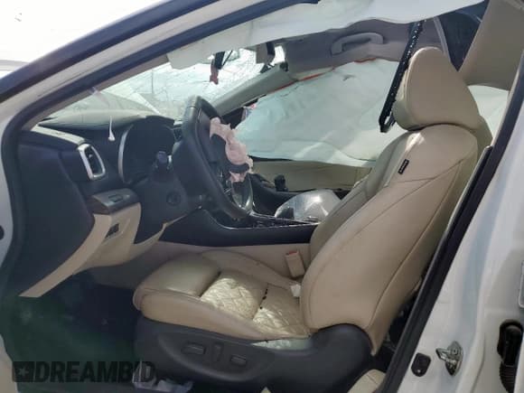 ✅ 2016 Nissan Maxima SL • VIN: 1N4AA6AP8GC436870 • Lot: 91813665. Listed on Copart with 95,203 mi. Free auction sales archive from the USA and detailed vehicle history report at DreamBid. Image 7.