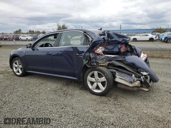 ✅ 2014 Volkswagen Passat S • VIN: 1VWAT7A38EC063718 • Lot: 86161495. Listed on Copart with 136,433 mi. Free auction sales archive from the USA and detailed vehicle history report at DreamBid. Image 2.