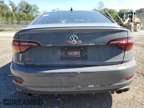 ✅ 2019 Volkswagen Jetta S • VIN: 3VW5T7BU0KM204087 • Lot: 84738525. Listed on Copart with 110,080 mi. Free auction sales archive from the USA and detailed vehicle history report at DreamBid. Image 6.