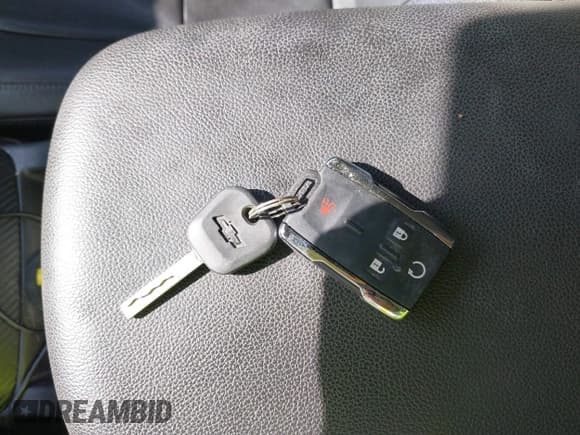 ✅ 2016 Chevrolet Colorado 2WD LT • VIN: 1GCGSCE3XG1213278 • Lot: 41931752. Listed on IAAI with 103,622 mi. Free auction sales archive from the USA and detailed vehicle history report at DreamBid. Image 11.