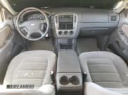 ✅ 2005 Ford Explorer XLT • VIN: 1FMZU73W85UB12612 • Лот: 80882455. Опубликован ранее на Copart с пробегом 214 409 миль. Бесплатный доступ к архиву аукционных продаж из США и подробный отчёт об истории автомобиля на DreamBid. Изображение 8.