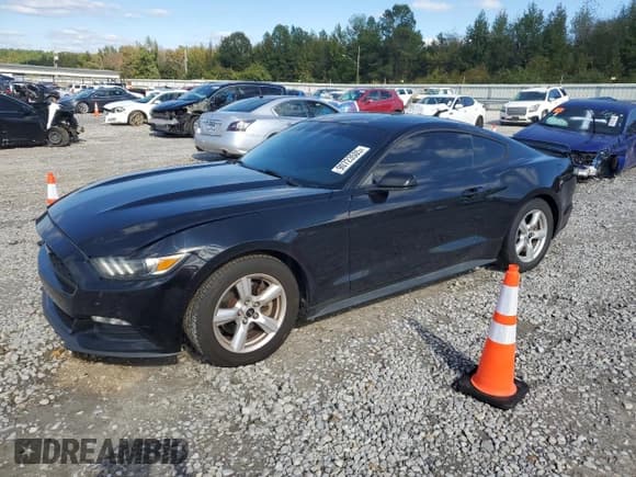 ✅ 2017 Ford Mustang V6 • VIN: 1FA6P8AM3H5238516 • Лот: 90723505. Опубликован ранее на Copart с пробегом 117 024 миль. Бесплатный доступ к архиву аукционных продаж из США и подробный отчёт об истории автомобиля на DreamBid. Изображение 1.