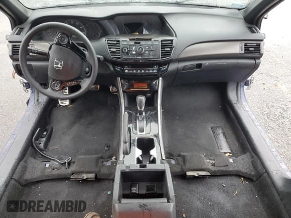 ✅ 2016 Honda Accord Sport • VIN: 1HGCR2F58GA163163 • Lot: 93731085. Wystawiony na Copart z przebiegiem Nie podano. Bezpłatny archiwum sprzedaży aukcyjnych z USA i szczegółowy raport historii pojazdu na DreamBid. Zdjęcie 8.