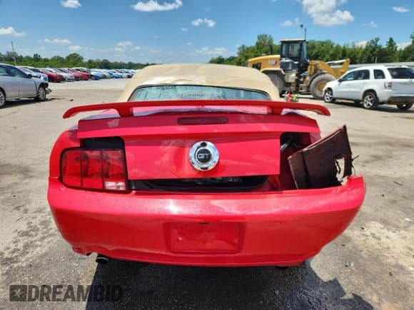 ✅ 2009 Ford Mustang GT • VIN: 1ZVHT85H795109897 • Lot: 64813875. Wystawiony na Copart z przebiegiem 97 313 mil. Bezpłatny archiwum sprzedaży aukcyjnych z USA i szczegółowy raport historii pojazdu na DreamBid. Zdjęcie 6.