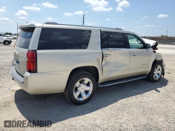 ✅ 2016 Chevrolet Suburban LTZ • VIN: 1GNSCJKC9GR330701 • Lot: 67064964. Wystawiony na Copart z przebiegiem 170 679 mil. Bezpłatny archiwum sprzedaży aukcyjnych z USA i szczegółowy raport historii pojazdu na DreamBid. Zdjęcie 3.