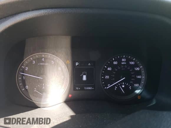 2018 Hyundai Tucson Limited z VIN KM8J33A28JU724148, wystawiony jako Copart lot #86606695 z przebiegiem 159 062 mil mil oraz Czysty tytuł • Clean title. Historia ofert i sprzedaży dostępna na DreamBid. Obrazek 9.