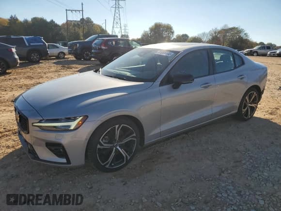 ✅ 2024 Volvo S60 Plus Dark Theme • VIN: 7JRL12FL6RG306830 • Lot: 91081155. Listed on Copart with 46,792 mi. Free auction sales archive from the USA and detailed vehicle history report at DreamBid. Image 1.