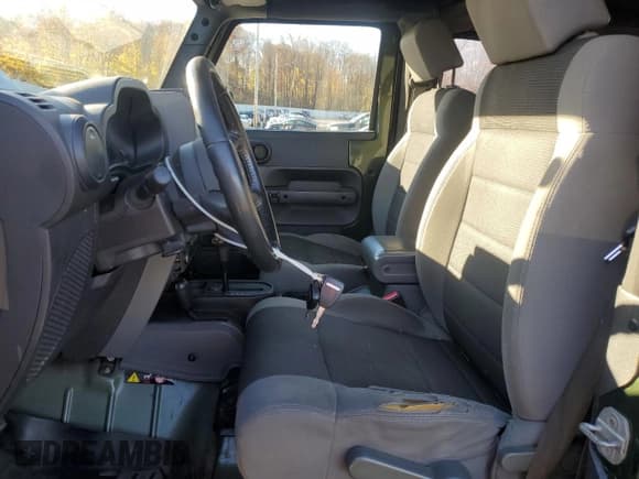 ✅ 2007 Jeep Wrangler X • VIN: 1J4FA24187L204554 • Лот: 91418035. Опубликован ранее на Copart с пробегом 178 048 миль. Бесплатный доступ к архиву аукционных продаж из США и подробный отчёт об истории автомобиля на DreamBid. Изображение 7.