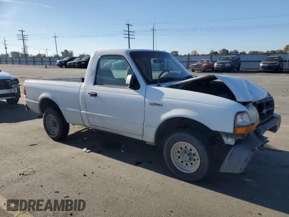 ✅ 1998 Ford Ranger XL • VIN: 1FTYR10C4WUC51923 • Lot: 89843535. Listed on Copart with 240,133 mi. Free auction sales archive from the USA and detailed vehicle history report at DreamBid. Image 4.