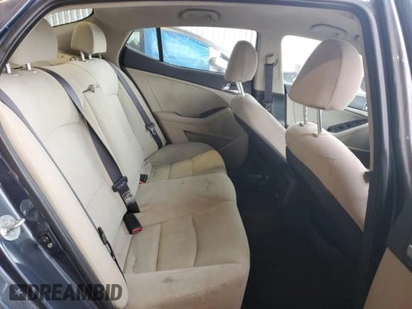 ✅ 2014 Kia Optima LX • VIN: KNAGM4AD4E5064478 • Lot: 49279385. Listed on Copart with 381,769 mi. Free auction sales archive from the USA and detailed vehicle history report at DreamBid. Image 10.