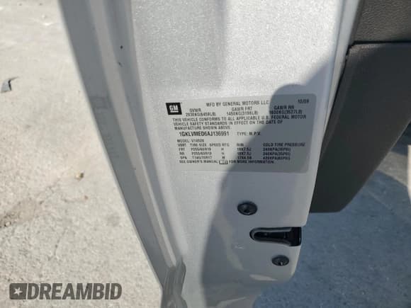 ✅ 2010 GMC Acadia SLT1 • VIN: 1GKLVMED6AJ136991 • Lot: 85108595. Listed on Copart with 155,564 mi. Free auction sales archive from the USA and detailed vehicle history report at DreamBid. Image 13.