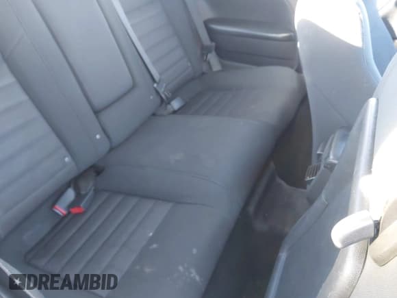 ✅ 2009 Dodge Challenger SE • VIN: 2B3LJ44V39H621072 • Lot: 41030512. Wystawiony na IAAI z przebiegiem 118 417 mil. Bezpłatny archiwum sprzedaży aukcyjnych z USA i szczegółowy raport historii pojazdu na DreamBid. Zdjęcie 8.