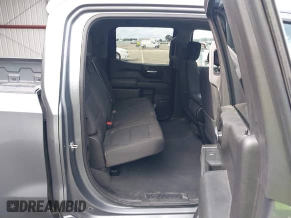 2021 Chevrolet Silverado 1500 LT z VIN 3GCPWCED4MG449497, wystawiony jako IAAI lot #43454954 z przebiegiem 70 702 mil mil oraz . Historia ofert i sprzedaży dostępna na DreamBid. Obrazek 8.