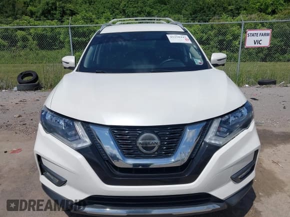✅ 2019 Nissan Rogue S • VIN: JN8AT2MT6KW256210 • Lot: 42250442. Listed on IAAI with 77,802 mi. Free auction sales archive from the USA and detailed vehicle history report at DreamBid. Image 12.