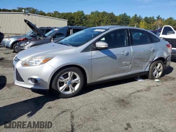 ✅ 2013 Ford Focus SE • VIN: 1FADP3F27DL336813 • Lot: 82235285. Listed on Copart with 85,967 mi. Free auction sales archive from the USA and detailed vehicle history report at DreamBid. Image 1.