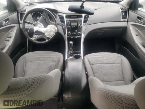 ✅ 2011 Hyundai Sonata GLS • VIN: 5NPEB4AC0BH268570 • Lot: 66740874. Listed on Copart with 151,585 mi. Free auction sales archive from the USA and detailed vehicle history report at DreamBid. Image 8.