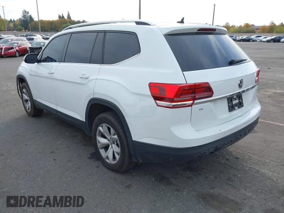 ✅ 2018 Volkswagen Atlas SE • VIN: 1V2DP2CA6JC595027 • Лот: 43535376. Опубликован ранее на IAAI с пробегом 71 694 миль. Бесплатный доступ к архиву аукционных продаж из США и подробный отчёт об истории автомобиля на DreamBid. Изображение 3.