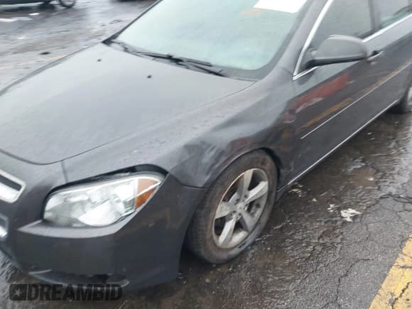 ✅ 2011 Chevrolet Malibu 1LT • VIN: 1G1ZC5E1XBF270200 • Lot: 42359093. Listed on IAAI with 192,973 mi. Free auction sales archive from the USA and detailed vehicle history report at DreamBid. Image 6.
