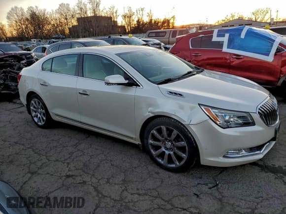 ✅ 2014 Buick LaCrosse Premium I • VIN: 1G4GD5G35EF145373 • Lot: 93848925. Wystawiony na Copart z przebiegiem 180 123 mil. Bezpłatny archiwum sprzedaży aukcyjnych z USA i szczegółowy raport historii pojazdu na DreamBid. Zdjęcie 4.