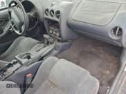 ✅ 1998 Pontiac Firebird Firebird • VIN: 2G2FS22K7W2227888 • Lot: 95734395. Wystawiony na Copart z przebiegiem Nie podano. Bezpłatny archiwum sprzedaży aukcyjnych z USA i szczegółowy raport historii pojazdu na DreamBid. Zdjęcie 8.