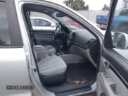 ✅ 2009 Hyundai Santa Fe SE • VIN: 5NMSH73E89H267854 • Lot: 43656984. Listed on IAAI with 174,340 mi. Free auction sales archive from the USA and detailed vehicle history report at DreamBid. Image 5.