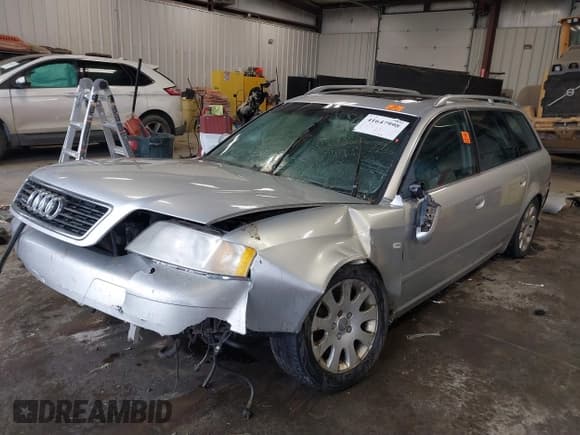 ✅ 2001 Audi A6 • VIN: WAULH64BX1N004921 • Лот: 41647998. Опубликован ранее на IAAI с пробегом 132 572 миль. Бесплатный доступ к архиву аукционных продаж из США и подробный отчёт об истории автомобиля на DreamBid. Изображение 18.