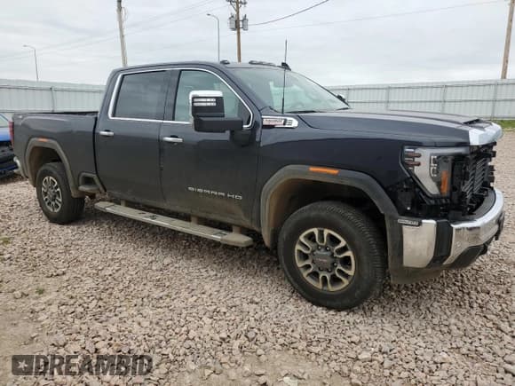 ✅ 2025 GMC Sierra 2500 • VIN: 1GT4UNEYXSF136332 • Лот: 60690315. Опубликован ранее на Copart с пробегом 889 миль. Бесплатный доступ к архиву аукционных продаж из США и подробный отчёт об истории автомобиля на DreamBid. Изображение 4.