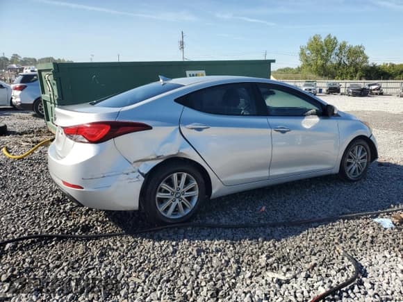 ✅ 2014 Hyundai Elantra SE • VIN: KMHDH4AE7EU033049 • Lot: 70186045. Listed on Copart with 145,895 mi. Free auction sales archive from the USA and detailed vehicle history report at DreamBid. Image 3.