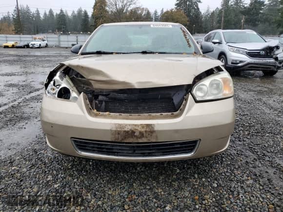 2007 Chevrolet Malibu 1LS z VIN 1G1ZS58F07F180099, wystawiony jako Copart lot #84943085 z przebiegiem 177 308 mil mil oraz Szkoda całkowita • Salvage title. Historia ofert i sprzedaży dostępna na DreamBid. Obrazek 5.