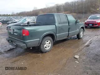 ✅ 2003 Chevrolet S-10 LS • VIN: 1GCDT13XX3K176473 • Лот: 41665955. Опубликован ранее на IAAI с пробегом Не указан. Бесплатный доступ к архиву аукционных продаж из США и подробный отчёт об истории автомобиля на DreamBid. Изображение 4.
