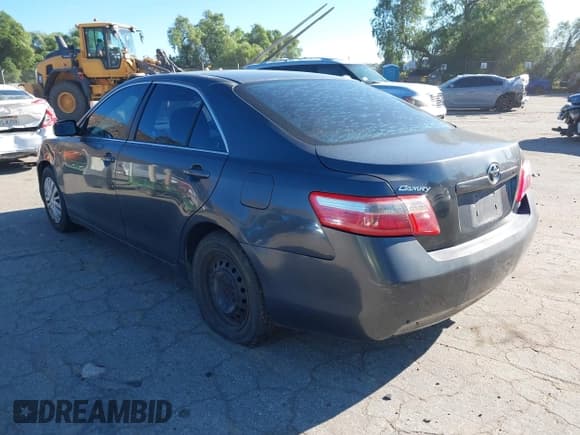 ✅ 2008 Toyota Camry • VIN: 4T1BE46K68U232189 • Лот: 43775992. Опубликован ранее на IAAI с пробегом 205 160 миль. Бесплатный доступ к архиву аукционных продаж из США и подробный отчёт об истории автомобиля на DreamBid. Изображение 3.