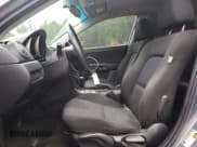 ✅ 2008 Mazda 3 S GT • VIN: JM1BK344681828674 • Lot: 90284215. Wystawiony na Copart z przebiegiem 187 707 mil. Bezpłatny archiwum sprzedaży aukcyjnych z USA i szczegółowy raport historii pojazdu na DreamBid. Zdjęcie 7.