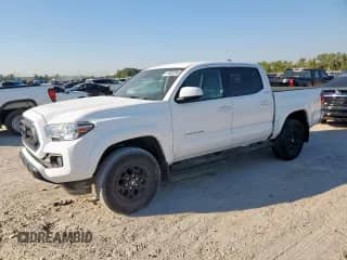 2022 Toyota Tacoma SR5 с VIN 3TMAZ5CN2NM161341, выставлен на аукционе Copart как лот 86652005 с пробегом 31 538 миль миль и Списание • Salvage title. История ставок и продаж доступна на DreamBid. Изображение 1.