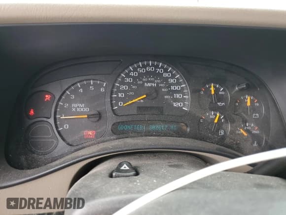 ✅ 2005 Chevrolet Suburban Z71 • VIN: 3GNFK16ZX5G111116 • Лот: 48506385. Опубликован ранее на Copart с пробегом 302 617 миль. Бесплатный доступ к архиву аукционных продаж из США и подробный отчёт об истории автомобиля на DreamBid. Изображение 9.