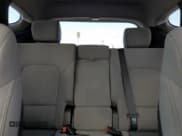 ✅ 2018 Hyundai Santa Fe 2.4L • VIN: 5NMZT3LB6JH098160 • Лот: 65944304. Опубликован ранее на Copart с пробегом 101 051 миль. Бесплатный доступ к архиву аукционных продаж из США и подробный отчёт об истории автомобиля на DreamBid. Изображение 10.