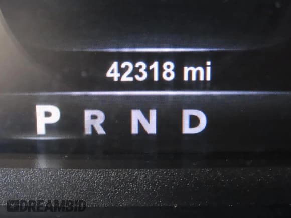 ✅ 2018 Ram 2500 Laramie • VIN: 3C6UR5FL1JG156901 • Лот: 60336355. Опубликован ранее на Copart с пробегом 42 318 миль. Бесплатный доступ к архиву аукционных продаж из США и подробный отчёт об истории автомобиля на DreamBid. Изображение 8.