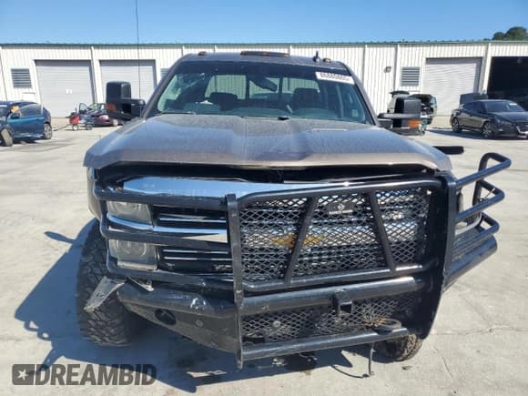 ✅ 2015 Chevrolet Silverado 3500HD LT • VIN: 1GC4KZC86FF575386 • Lot: 86880865. Wystawiony na Copart z przebiegiem 189 710 mil. Bezpłatny archiwum sprzedaży aukcyjnych z USA i szczegółowy raport historii pojazdu na DreamBid. Zdjęcie 5.